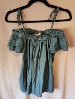 ✨️3/$20✨️ LOFT Blue Denim Off-Shoulder Tie-Strap Ruffle Top